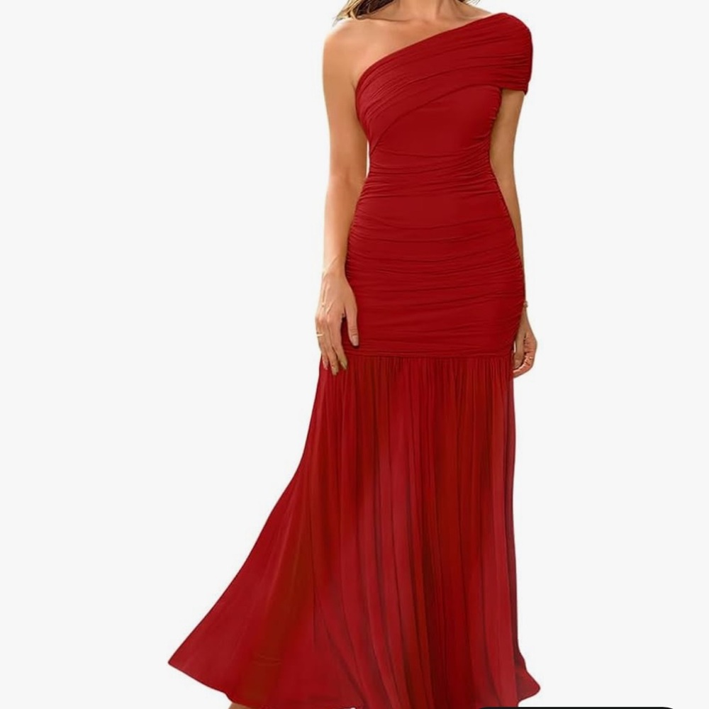 Elegant Red One-Shoulder Dress